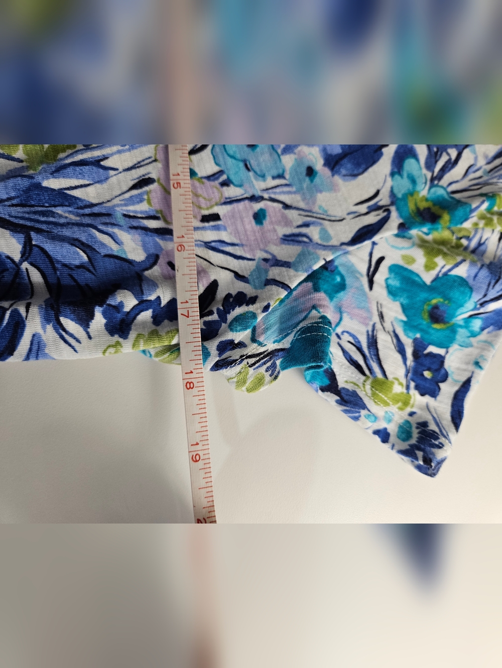Women's Floral Short-Sleeve Tee - Blue & Green - Picture 7 of 8